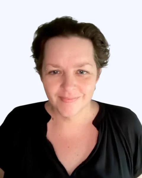 Helen Lovatt-Isnard Helen Lovatt-Isnard